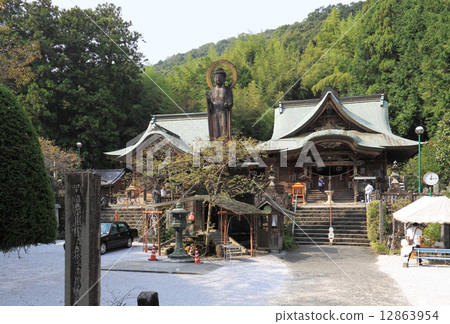 Shikoku Buddha 35th Buddhist temple "Kiyotakuji" Main Hall and Daitakudo, Yakushi Ryuichi statue 12863954