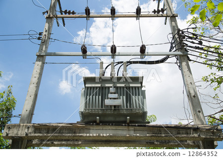 Electrical power transformer 12864352