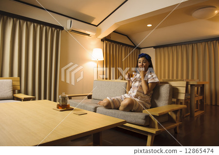 夜間護膚 12865474