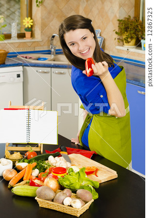 Life in the Kitchen 12867325