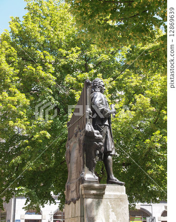Neues Bach Denkmal Neues Bach Denkmal 12869639