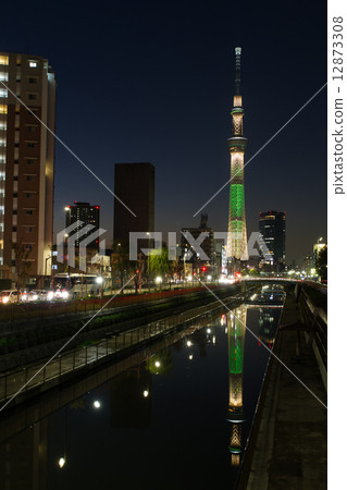 東京天空樹夜景（香檳樹）〜從福橋橋〜 12873308