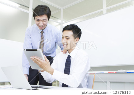 Meeting scene 12876313