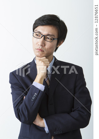 擔心的商人 12876651