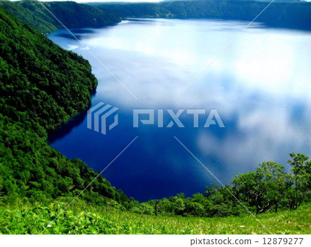 View from Lake Mashu at sunny day from Hokkaido · Megumi 3 rd Observatory (3) 12879277