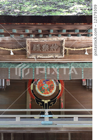 Kompira-san Shrine "Kagura Den" 12879309