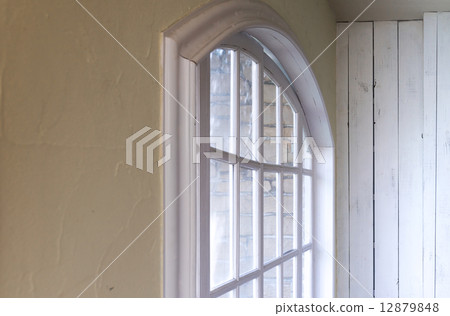 拱形玻璃門 12879848