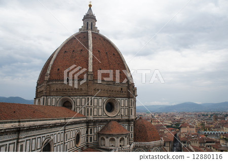 Cathedral of Santa Maria del Fiore and the streets of Florence Cathedral of Santa Maria del Fiore and the streets of Florence 12880116