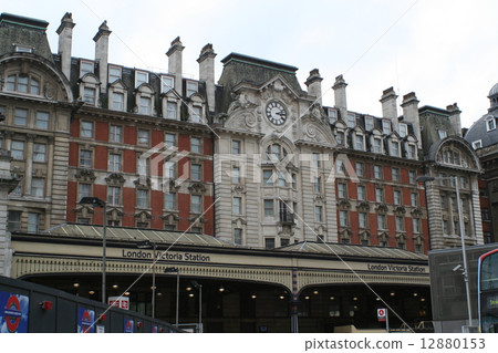 Victoria station town of London Victoria station town of London 12880153