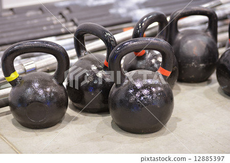 Kettlebells Kettlebells 12885397