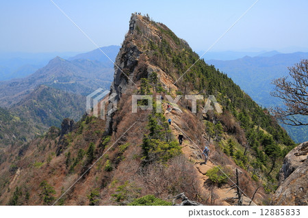 伊希格山 12885833