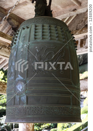 Shikoku Buddha No. 27 Buddhist temple "Shinnenji" Bell Bell Shikoku Buddha No. 27 Buddhist temple "Shinnenji" Bell Bell 12889200