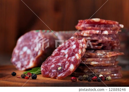 sausage 12889246