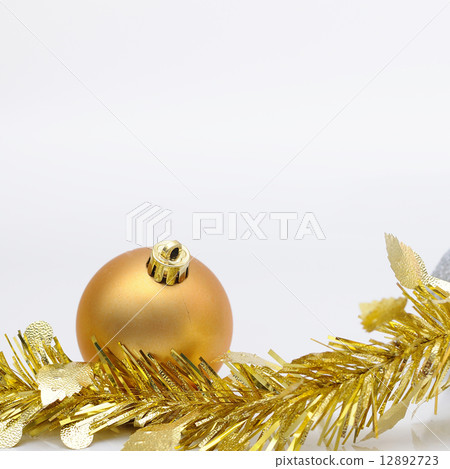 Chirstmas 's ball with golden ribbon for celebration and festiva 12892723