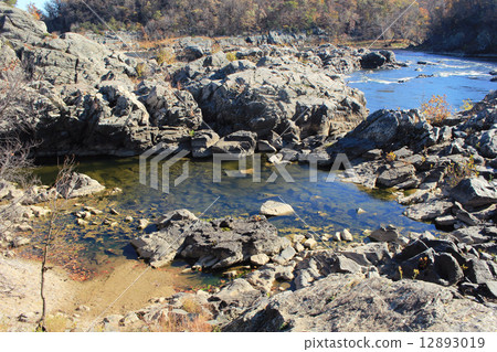 Great Falls Park in the fall 12893019
