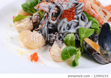 Black spaghetti with seafood Black spaghetti with seafood 12894224