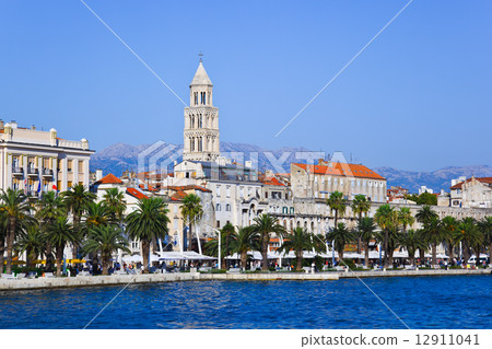 Diocletian palace in Split, Croatia Diocletian palace in Split, Croatia 12911041
