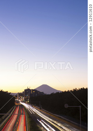 Mt. Fuji and Route 134 Mt. Fuji and Route 134 12911610