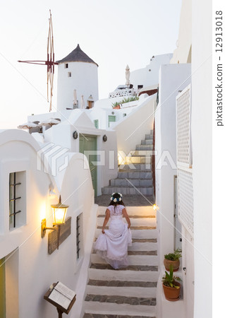 Wedding in Oia village, Santorini island, Greece. 12913018