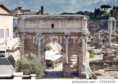 A triumphal arch and Roman Forum, Italy 12914039