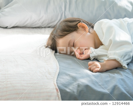 嬰兒 12914466