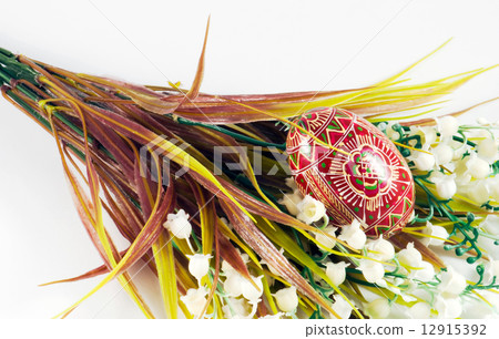 Easter egg with lily of the valley Easter egg with lily of the valley 12915392