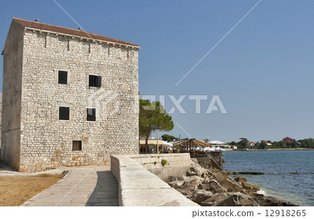Typical Croatian house in town Umag, Croatia Typical Croatian house in town Umag, Croatia 12918265
