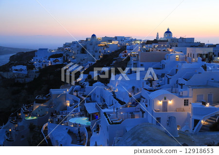 Dusk of Santorini Dusk of Santorini 12918653