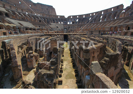 The Colosseum (Rome) 12920032