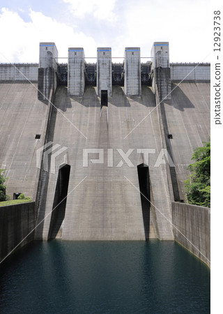 Shikoku Central City 'Fujigami Dam' Shikoku Central City 'Fujigami Dam' 12923738