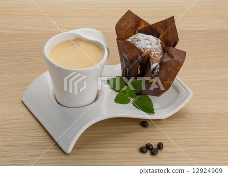 Coffee with muffin Coffee with muffin 12924909