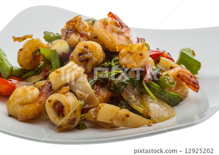 Seafood with vegetables Seafood with vegetables 12925202