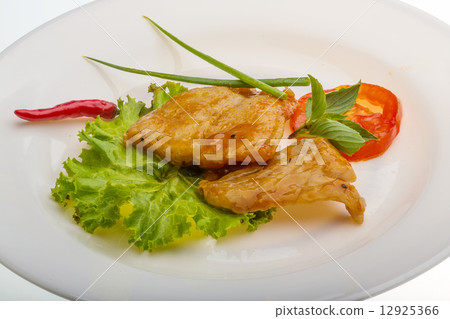 Baracuda steak 12925366