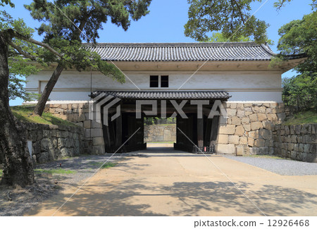 Kagawa Prefecture Marugame City Kameyama Park "Marugamei Castle" One major gate (Drum Gate) 12926468