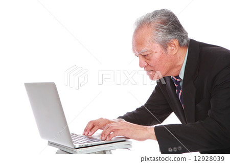 white background,old man, studio shot, businessman, portrait, suit, senior, formal, office, laptop   12928039
