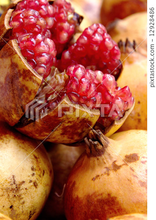 fresh Pomegranate fresh Pomegranate 12928486