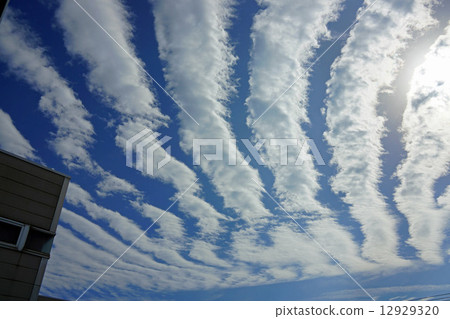 雲 雲 12929320