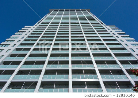 Meguro-ku Library 12930140