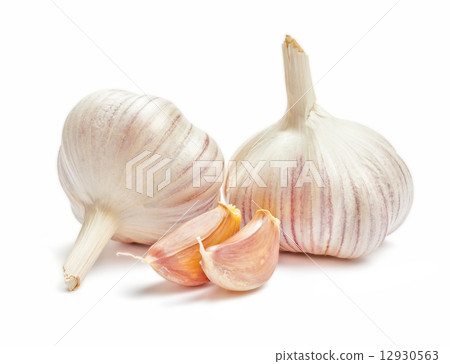 Garlic isolated Garlic isolated 12930563