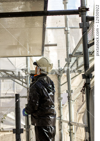 Exterior wall painting of housing (renovation work) Exterior wall painting of housing (renovation work) 12930922