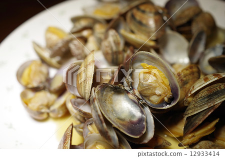 Grilled chicken with butter Grilled chicken with butter 12933414