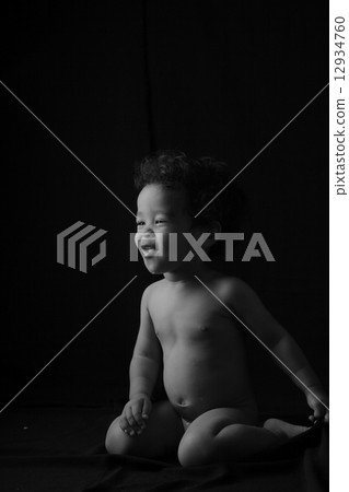 可愛的小弟弟 12934760