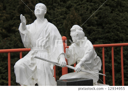 奈良縣高市郡的南法華寺（坪坂寺）“大里澤一立像 - 木偶淨琉璃‘坪坂靈源記’” 12934955