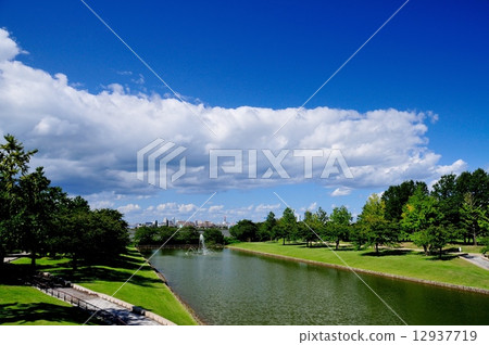 新潟縣體育公園運河噴泉 12937719