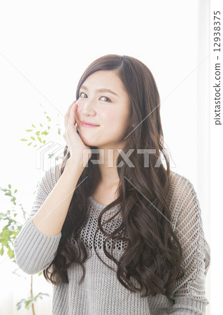 Portrait young lady Portrait young lady 12938375