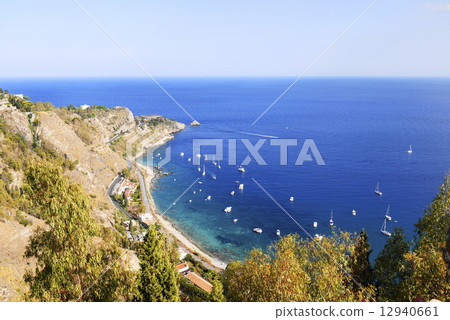 陶爾米納陶爾米納 12940661