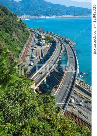 Tomei expressway and National Highway No. 1 Tomei expressway and National Highway No. 1 12942326