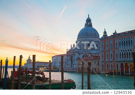 Basilica Di Santa Maria della Salute in Venice 12943530