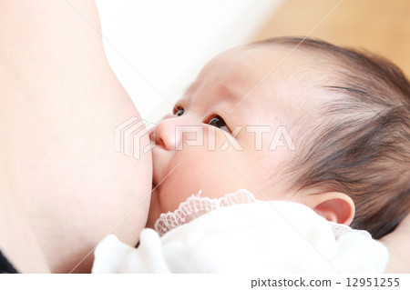 Breastfeeding (baby just bare 2 months old) 12951255