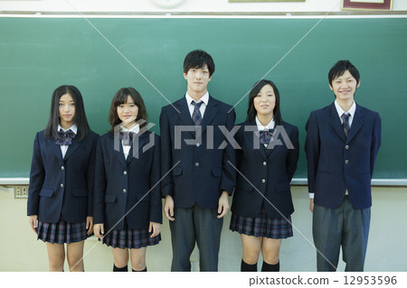 在課堂上的高中生 12953596